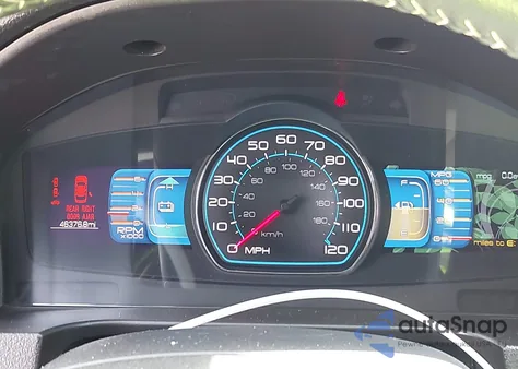 2010 Ford Fusion Hybrid z USA, uszkodzony, nr VIN 3FADP0L35AR293825